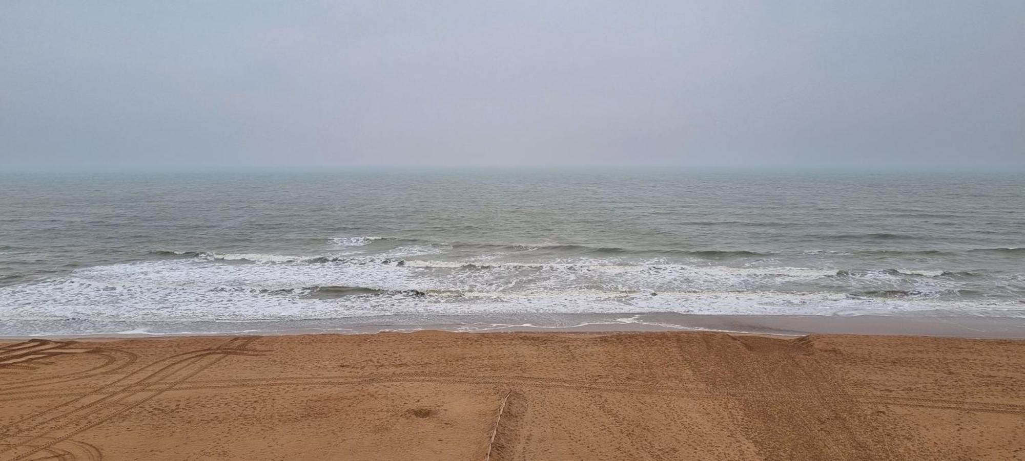 Zeedijk 241, Uitzicht Op Zee, Vue Sur La Mer Koksijde Luaran gambar